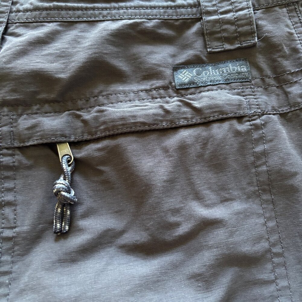Columbia Men's Dark Gray Hiking Pants Size 36 x 30 Omni Shade Zip Pockets - Picture 7 of 10
